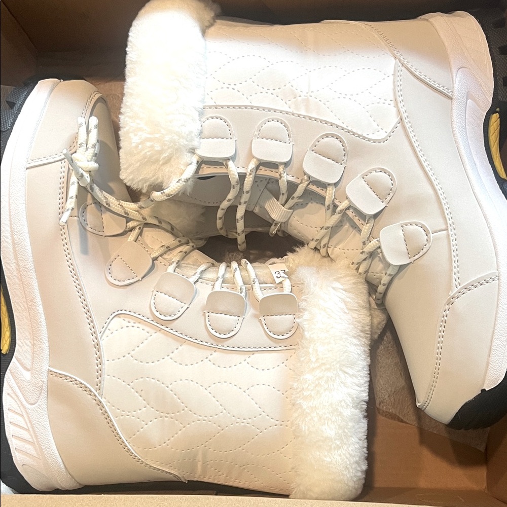 White Fur-Lined Winter Boots